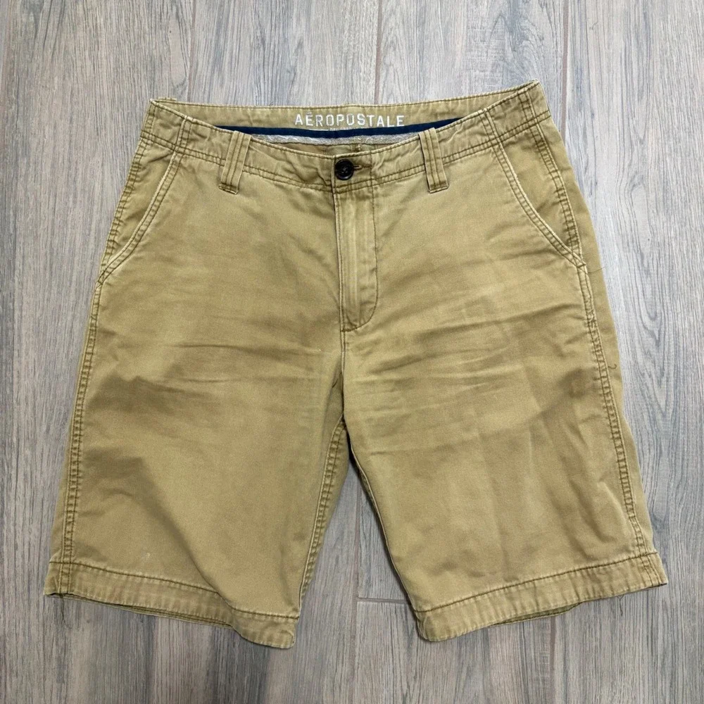 Aeropostale Vintage Y2K flat-front chino shorts size 31